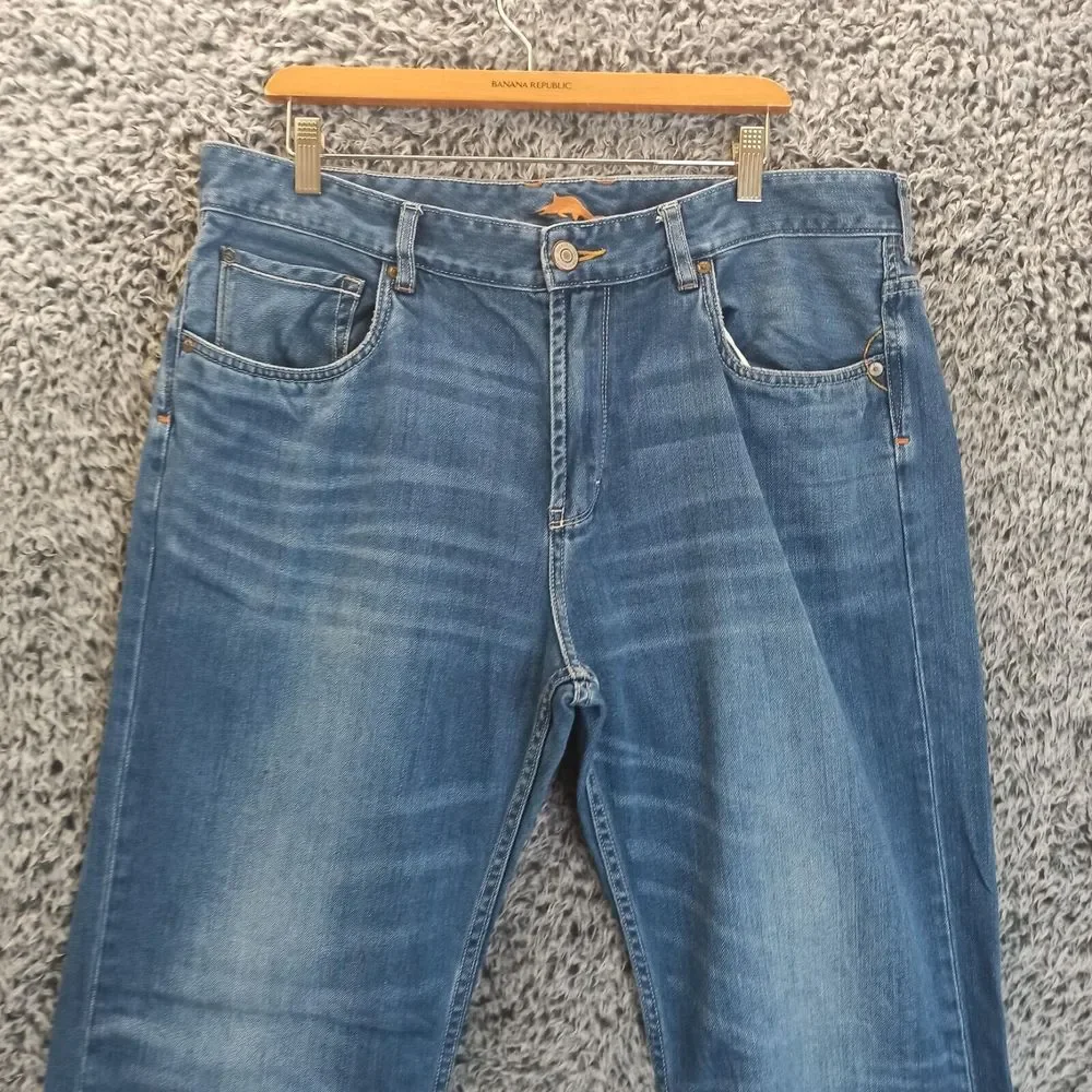 Tommy Bahama Jeans Men 38/32 Blue Straight Leg High Rise Mid Wash Denim - Picture 2 of 10